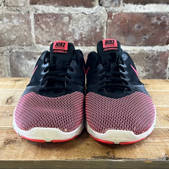 COPY - Nike Flex Essential TR Women’s Training/Running Shoes (924344-006) Sz 10 - Picture 2 of 9